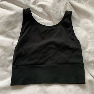 Victoria Sport cropped sports bra